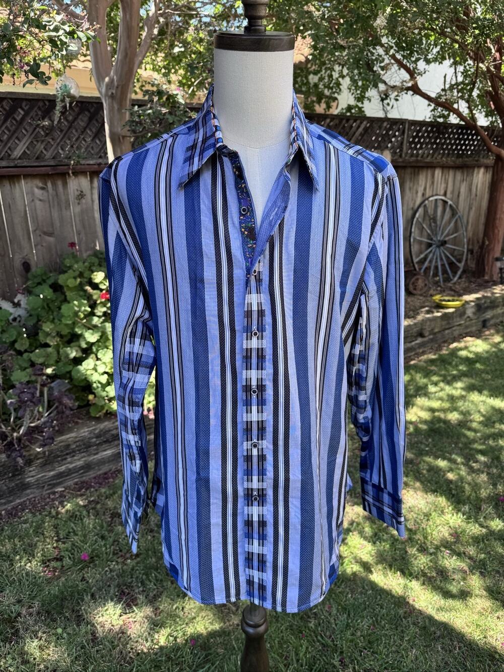 Robert Graham Button-Down Shirt Men's L Blue Striped Plaid Long Sleeve Flip Cuff